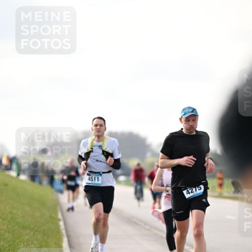 12.04.2026 - 45. Internationalen Wilhelmsburger Insellauf Dr. Thomas Lammeyer http://msf.ph/oto/9440909 12.04.2026 10:06:23 Laufen 4511, 4275 meine-sportfotos.de