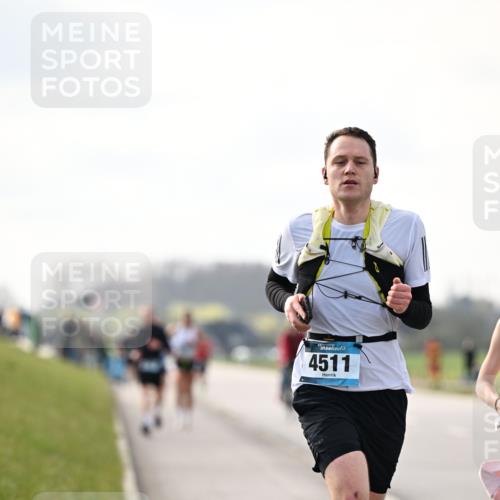 12.04.2026 - 45. Internationalen Wilhelmsburger Insellauf Dr. Thomas Lammeyer http://msf.ph/oto/9440931 12.04.2026 10:06:27 Laufen 4511 meine-sportfotos.de