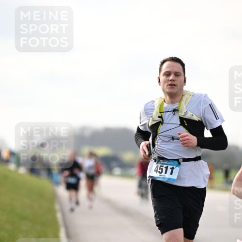 12.04.2026 - 45. Internationalen Wilhelmsburger Insellauf Dr. Thomas Lammeyer http://msf.ph/oto/9440932 12.04.2026 10:06:27 Laufen 4511 meine-sportfotos.de