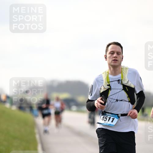 12.04.2026 - 45. Internationalen Wilhelmsburger Insellauf Dr. Thomas Lammeyer http://msf.ph/oto/9440933 12.04.2026 10:06:27 Laufen 45, 4511 meine-sportfotos.de