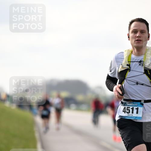 12.04.2026 - 45. Internationalen Wilhelmsburger Insellauf Dr. Thomas Lammeyer http://msf.ph/oto/9440937 12.04.2026 10:06:27 Laufen 4511 meine-sportfotos.de
