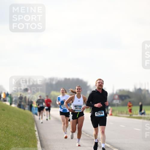 12.04.2026 - 45. Internationalen Wilhelmsburger Insellauf Dr. Thomas Lammeyer http://msf.ph/oto/9440966 12.04.2026 10:06:33 Laufen 434, 3619, 4766 meine-sportfotos.de