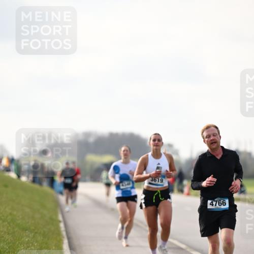 12.04.2026 - 45. Internationalen Wilhelmsburger Insellauf Dr. Thomas Lammeyer http://msf.ph/oto/9440978 12.04.2026 10:06:35 Laufen 3619, 4766 meine-sportfotos.de