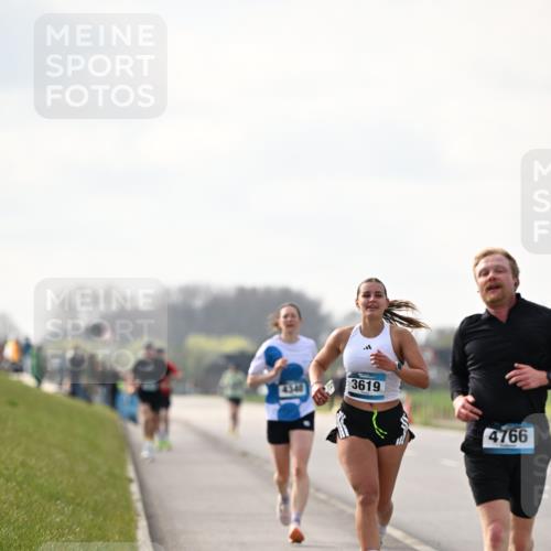 12.04.2026 - 45. Internationalen Wilhelmsburger Insellauf Dr. Thomas Lammeyer http://msf.ph/oto/9440980 12.04.2026 10:06:35 Laufen 3619, 4766 meine-sportfotos.de