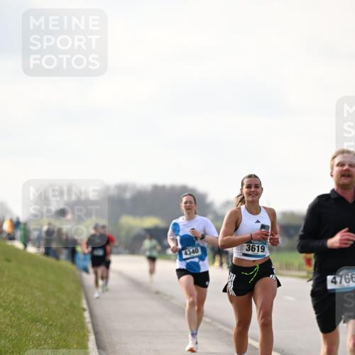 12.04.2026 - 45. Internationalen Wilhelmsburger Insellauf Dr. Thomas Lammeyer http://msf.ph/oto/9440982 12.04.2026 10:06:36 Laufen 4340, 3619, 4766 meine-sportfotos.de