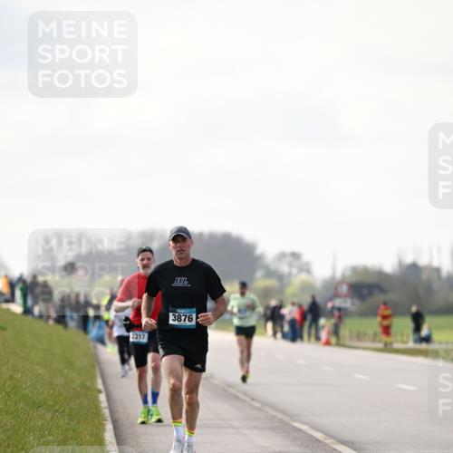 12.04.2026 - 45. Internationalen Wilhelmsburger Insellauf Dr. Thomas Lammeyer http://msf.ph/oto/9441016 12.04.2026 10:06:46 Laufen 2317, 3876 meine-sportfotos.de