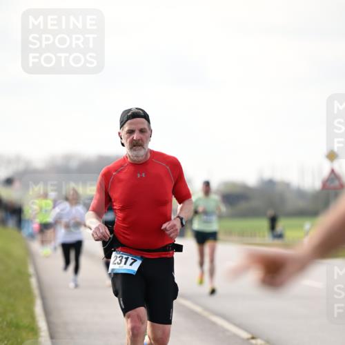 12.04.2026 - 45. Internationalen Wilhelmsburger Insellauf Dr. Thomas Lammeyer http://msf.ph/oto/9441047 12.04.2026 10:06:52 Laufen 2317 meine-sportfotos.de