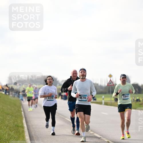 12.04.2026 - 45. Internationalen Wilhelmsburger Insellauf Dr. Thomas Lammeyer http://msf.ph/oto/9441075 12.04.2026 10:06:57 Laufen 5841, 4370, 4670 meine-sportfotos.de