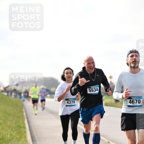 12.04.2026 - 45. Internationalen Wilhelmsburger Insellauf Dr. Thomas Lammeyer http://msf.ph/oto/9441085 12.04.2026 10:06:59 Laufen 4370, 5534, 4670 meine-sportfotos.de