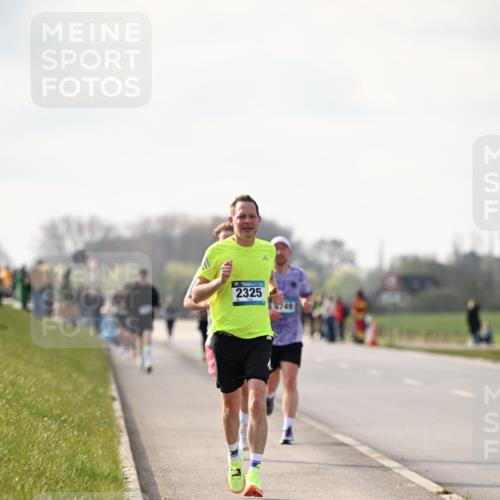 12.04.2026 - 45. Internationalen Wilhelmsburger Insellauf Dr. Thomas Lammeyer http://msf.ph/oto/9441101 12.04.2026 10:07:05 Laufen 2325, 749 meine-sportfotos.de