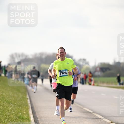 12.04.2026 - 45. Internationalen Wilhelmsburger Insellauf Dr. Thomas Lammeyer http://msf.ph/oto/9441104 12.04.2026 10:07:05 Laufen 2325 meine-sportfotos.de