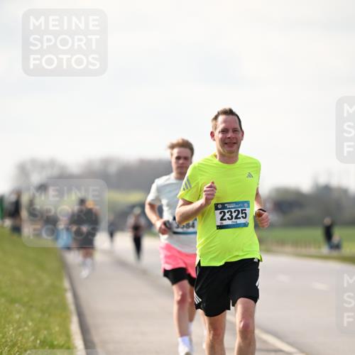 12.04.2026 - 45. Internationalen Wilhelmsburger Insellauf Dr. Thomas Lammeyer http://msf.ph/oto/9441115 12.04.2026 10:07:06 Laufen 2325 meine-sportfotos.de