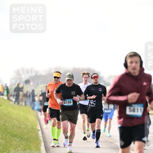 12.04.2026 - 45. Internationalen Wilhelmsburger Insellauf Dr. Thomas Lammeyer http://msf.ph/oto/9441173 12.04.2026 10:07:21 Laufen 4150, 5811 meine-sportfotos.de