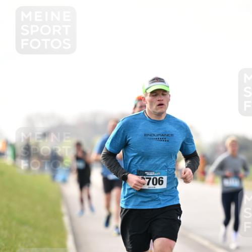 12.04.2026 - 45. Internationalen Wilhelmsburger Insellauf Dr. Thomas Lammeyer http://msf.ph/oto/9441230 12.04.2026 10:07:34 Laufen 706 meine-sportfotos.de