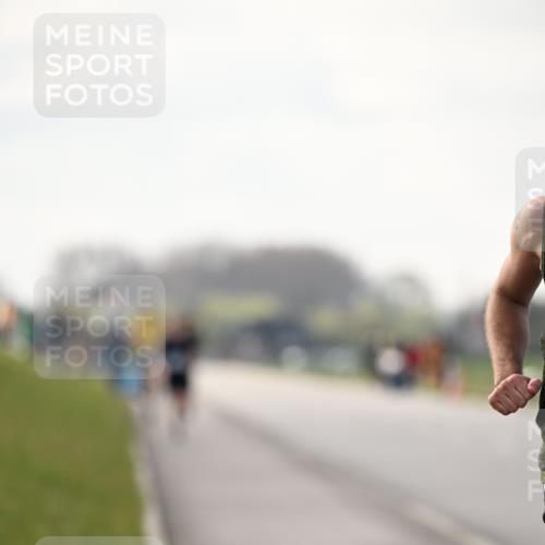 12.04.2026 - 45. Internationalen Wilhelmsburger Insellauf Dr. Thomas Lammeyer http://msf.ph/oto/9441283 12.04.2026 10:07:45 Laufen  meine-sportfotos.de