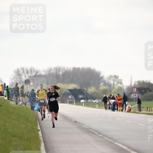 12.04.2026 - 45. Internationalen Wilhelmsburger Insellauf Dr. Thomas Lammeyer http://msf.ph/oto/9441295 12.04.2026 10:07:47 Laufen 2, 2402 meine-sportfotos.de