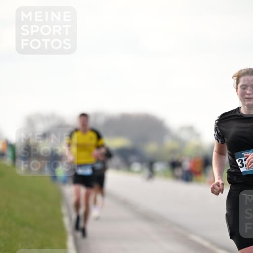 12.04.2026 - 45. Internationalen Wilhelmsburger Insellauf Dr. Thomas Lammeyer http://msf.ph/oto/9441327 12.04.2026 10:07:59 Laufen 45, 3 meine-sportfotos.de