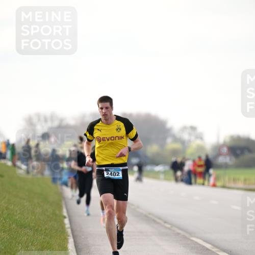 12.04.2026 - 45. Internationalen Wilhelmsburger Insellauf Dr. Thomas Lammeyer http://msf.ph/oto/9441345 12.04.2026 10:08:02 Laufen 2402 meine-sportfotos.de