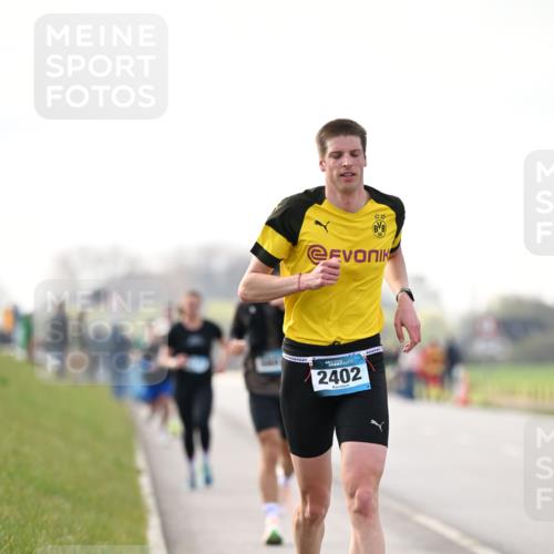 12.04.2026 - 45. Internationalen Wilhelmsburger Insellauf Dr. Thomas Lammeyer http://msf.ph/oto/9441360 12.04.2026 10:08:04 Laufen 09, 13414, 2402 meine-sportfotos.de