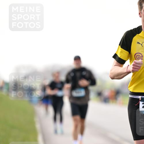 12.04.2026 - 45. Internationalen Wilhelmsburger Insellauf Dr. Thomas Lammeyer http://msf.ph/oto/9441374 12.04.2026 10:08:06 Laufen  meine-sportfotos.de
