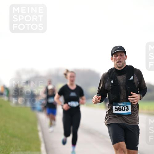 12.04.2026 - 45. Internationalen Wilhelmsburger Insellauf Dr. Thomas Lammeyer http://msf.ph/oto/9441388 12.04.2026 10:08:09 Laufen 45, 5603 meine-sportfotos.de
