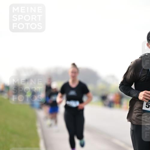 12.04.2026 - 45. Internationalen Wilhelmsburger Insellauf Dr. Thomas Lammeyer http://msf.ph/oto/9441396 12.04.2026 10:08:10 Laufen 5 meine-sportfotos.de