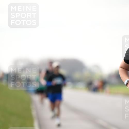 12.04.2026 - 45. Internationalen Wilhelmsburger Insellauf Dr. Thomas Lammeyer http://msf.ph/oto/9441422 12.04.2026 10:08:14 Laufen  meine-sportfotos.de