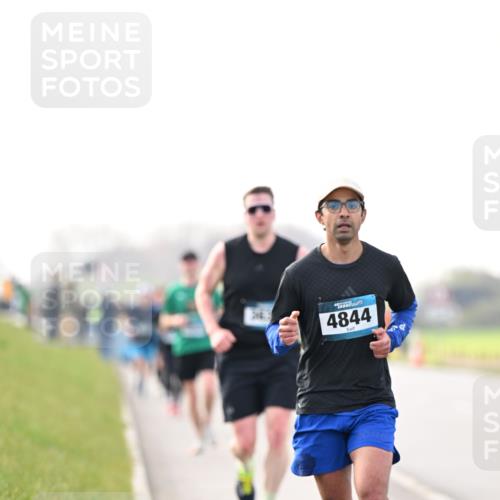 12.04.2026 - 45. Internationalen Wilhelmsburger Insellauf Dr. Thomas Lammeyer http://msf.ph/oto/9441441 12.04.2026 10:08:18 Laufen 4844 meine-sportfotos.de