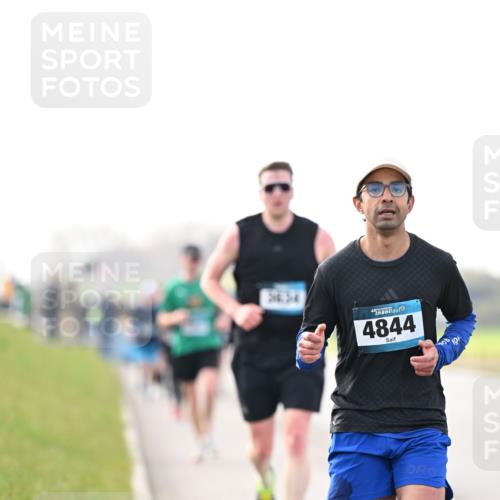 12.04.2026 - 45. Internationalen Wilhelmsburger Insellauf Dr. Thomas Lammeyer http://msf.ph/oto/9441446 12.04.2026 10:08:18 Laufen 45, 4844, 10 meine-sportfotos.de