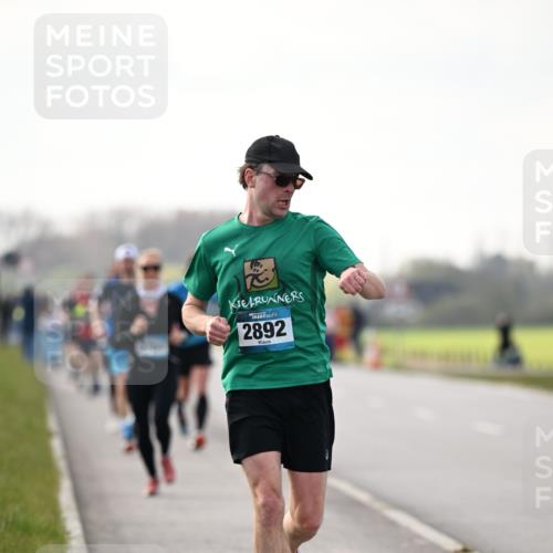 12.04.2026 - 45. Internationalen Wilhelmsburger Insellauf Dr. Thomas Lammeyer http://msf.ph/oto/9441474 12.04.2026 10:08:24 Laufen 2892 meine-sportfotos.de