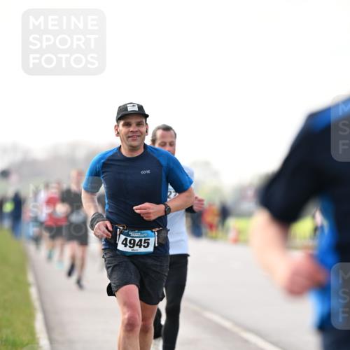 12.04.2026 - 45. Internationalen Wilhelmsburger Insellauf Dr. Thomas Lammeyer http://msf.ph/oto/9441505 12.04.2026 10:08:33 Laufen 4945 meine-sportfotos.de