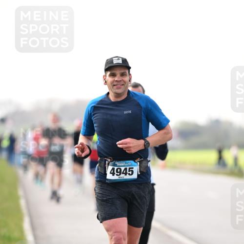 12.04.2026 - 45. Internationalen Wilhelmsburger Insellauf Dr. Thomas Lammeyer http://msf.ph/oto/9441511 12.04.2026 10:08:34 Laufen 4945 meine-sportfotos.de