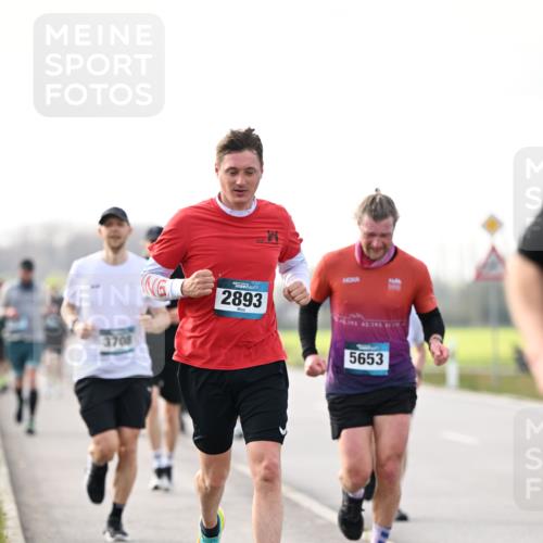 12.04.2026 - 45. Internationalen Wilhelmsburger Insellauf Dr. Thomas Lammeyer http://msf.ph/oto/9441588 12.04.2026 10:08:47 Laufen 3708, 2893, 5653 meine-sportfotos.de