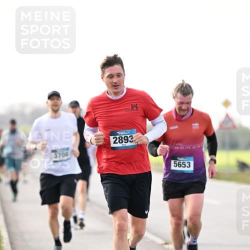 12.04.2026 - 45. Internationalen Wilhelmsburger Insellauf Dr. Thomas Lammeyer http://msf.ph/oto/9441591 12.04.2026 10:08:47 Laufen 2893, 5653 meine-sportfotos.de