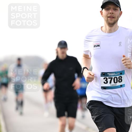 12.04.2026 - 45. Internationalen Wilhelmsburger Insellauf Dr. Thomas Lammeyer http://msf.ph/oto/9441616 12.04.2026 10:08:50 Laufen 45, 3708 meine-sportfotos.de