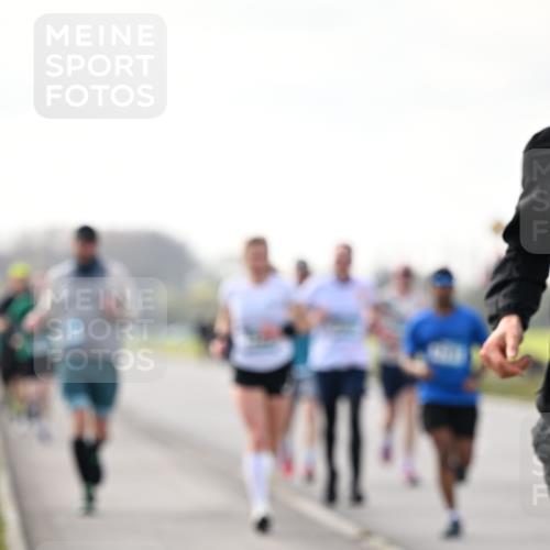 12.04.2026 - 45. Internationalen Wilhelmsburger Insellauf Dr. Thomas Lammeyer http://msf.ph/oto/9441630 12.04.2026 10:08:52 Laufen  meine-sportfotos.de