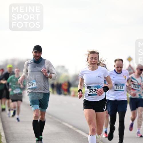 12.04.2026 - 45. Internationalen Wilhelmsburger Insellauf Dr. Thomas Lammeyer http://msf.ph/oto/9441645 12.04.2026 10:08:55 Laufen 5291, 332, 2583, 5645 meine-sportfotos.de