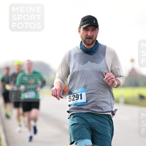 12.04.2026 - 45. Internationalen Wilhelmsburger Insellauf Dr. Thomas Lammeyer http://msf.ph/oto/9441668 12.04.2026 10:08:58 Laufen 5291 meine-sportfotos.de