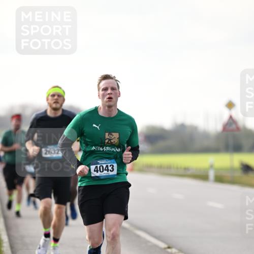 12.04.2026 - 45. Internationalen Wilhelmsburger Insellauf Dr. Thomas Lammeyer http://msf.ph/oto/9441681 12.04.2026 10:09:00 Laufen 2632, 4043 meine-sportfotos.de