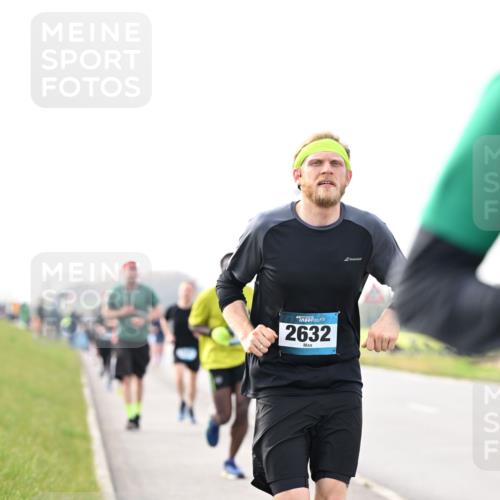 12.04.2026 - 45. Internationalen Wilhelmsburger Insellauf Dr. Thomas Lammeyer http://msf.ph/oto/9441702 12.04.2026 10:09:04 Laufen 2632 meine-sportfotos.de