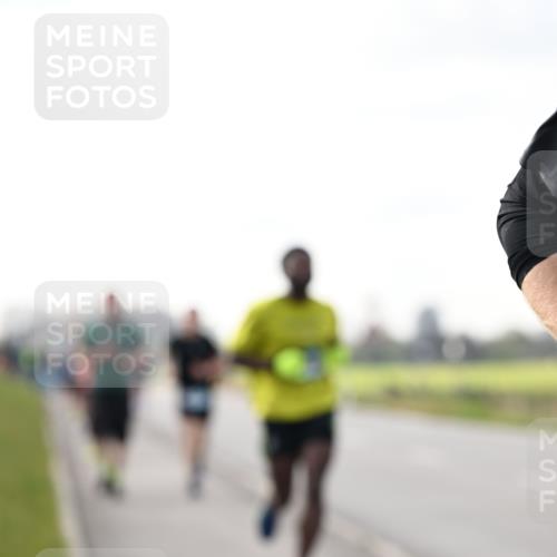 12.04.2026 - 45. Internationalen Wilhelmsburger Insellauf Dr. Thomas Lammeyer http://msf.ph/oto/9441711 12.04.2026 10:09:05 Laufen  meine-sportfotos.de