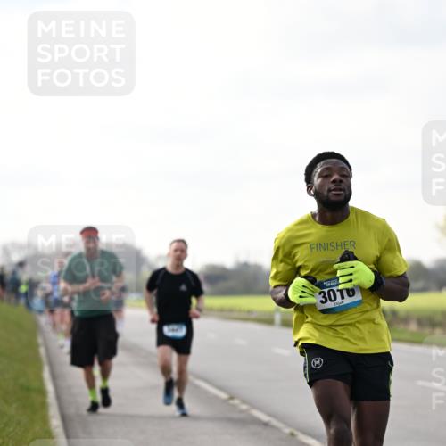 12.04.2026 - 45. Internationalen Wilhelmsburger Insellauf Dr. Thomas Lammeyer http://msf.ph/oto/9441717 12.04.2026 10:09:06 Laufen 4, 3016 meine-sportfotos.de