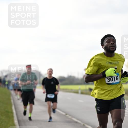 12.04.2026 - 45. Internationalen Wilhelmsburger Insellauf Dr. Thomas Lammeyer http://msf.ph/oto/9441719 12.04.2026 10:09:07 Laufen 3016 meine-sportfotos.de