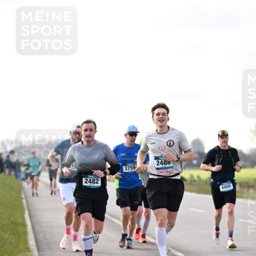 12.04.2026 - 45. Internationalen Wilhelmsburger Insellauf Dr. Thomas Lammeyer http://msf.ph/oto/9441822 12.04.2026 10:09:23 Laufen 2482, 3759, 112, 2488, 4000 meine-sportfotos.de