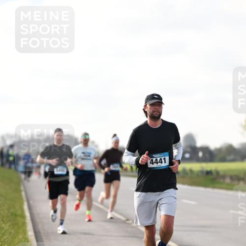 12.04.2026 - 45. Internationalen Wilhelmsburger Insellauf Dr. Thomas Lammeyer http://msf.ph/oto/9441901 12.04.2026 10:09:39 Laufen 4441 meine-sportfotos.de