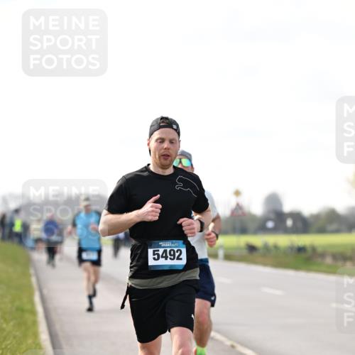12.04.2026 - 45. Internationalen Wilhelmsburger Insellauf Dr. Thomas Lammeyer http://msf.ph/oto/9441921 12.04.2026 10:09:43 Laufen 45, 5492 meine-sportfotos.de