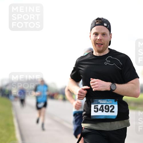12.04.2026 - 45. Internationalen Wilhelmsburger Insellauf Dr. Thomas Lammeyer http://msf.ph/oto/9441929 12.04.2026 10:09:44 Laufen 5492 meine-sportfotos.de