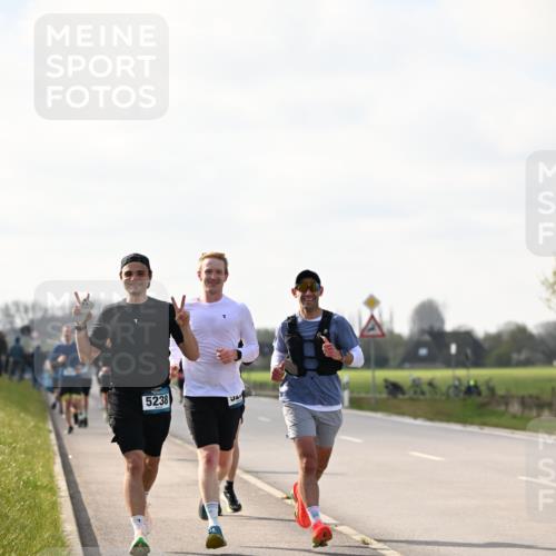 12.04.2026 - 45. Internationalen Wilhelmsburger Insellauf Dr. Thomas Lammeyer http://msf.ph/oto/9442011 12.04.2026 10:10:05 Laufen 5238 meine-sportfotos.de