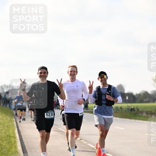 12.04.2026 - 45. Internationalen Wilhelmsburger Insellauf Dr. Thomas Lammeyer http://msf.ph/oto/9442016 12.04.2026 10:10:05 Laufen 5238 meine-sportfotos.de