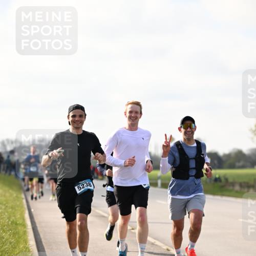 12.04.2026 - 45. Internationalen Wilhelmsburger Insellauf Dr. Thomas Lammeyer http://msf.ph/oto/9442018 12.04.2026 10:10:06 Laufen 5238 meine-sportfotos.de